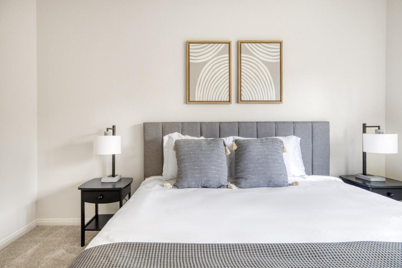 Apartamento Playa Del Rey 2br W Pool Jacuzzi Gym Nr Lax Lax-771 Los Ángeles