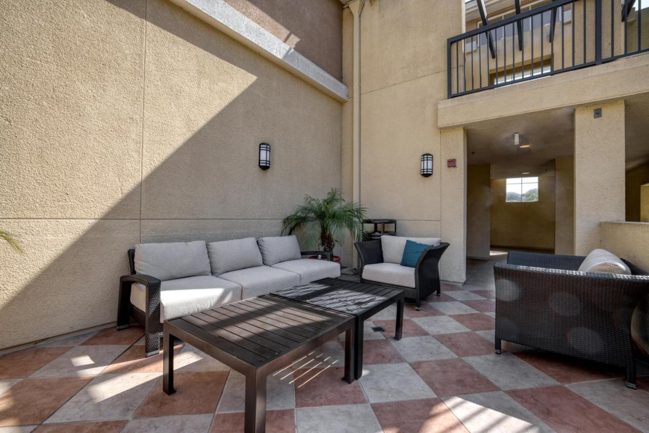 Apartment Playa Del Rey 2br W Pool Jacuzzi Gym Nr Lax Lax-771